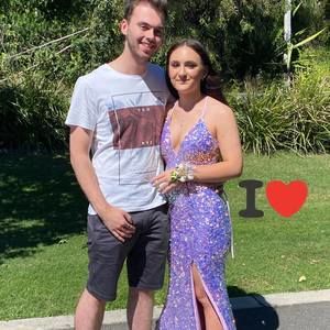 Meet your Posher, Alisha